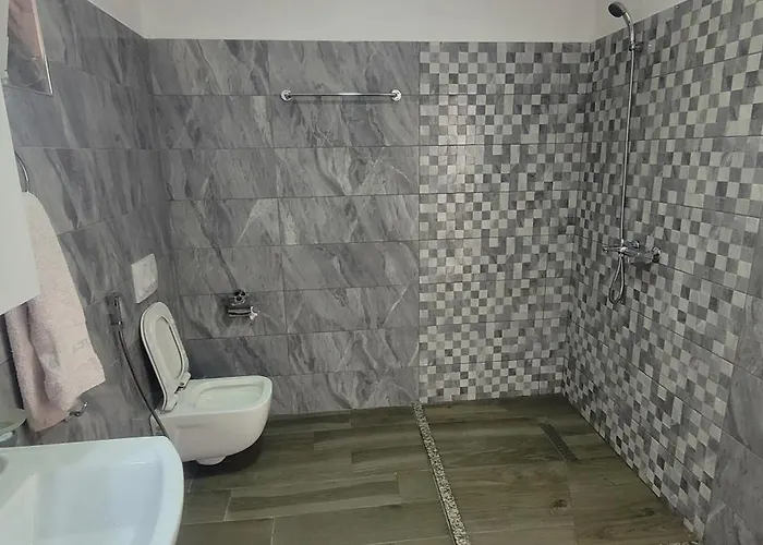 Maxhari Polisi i Vogel